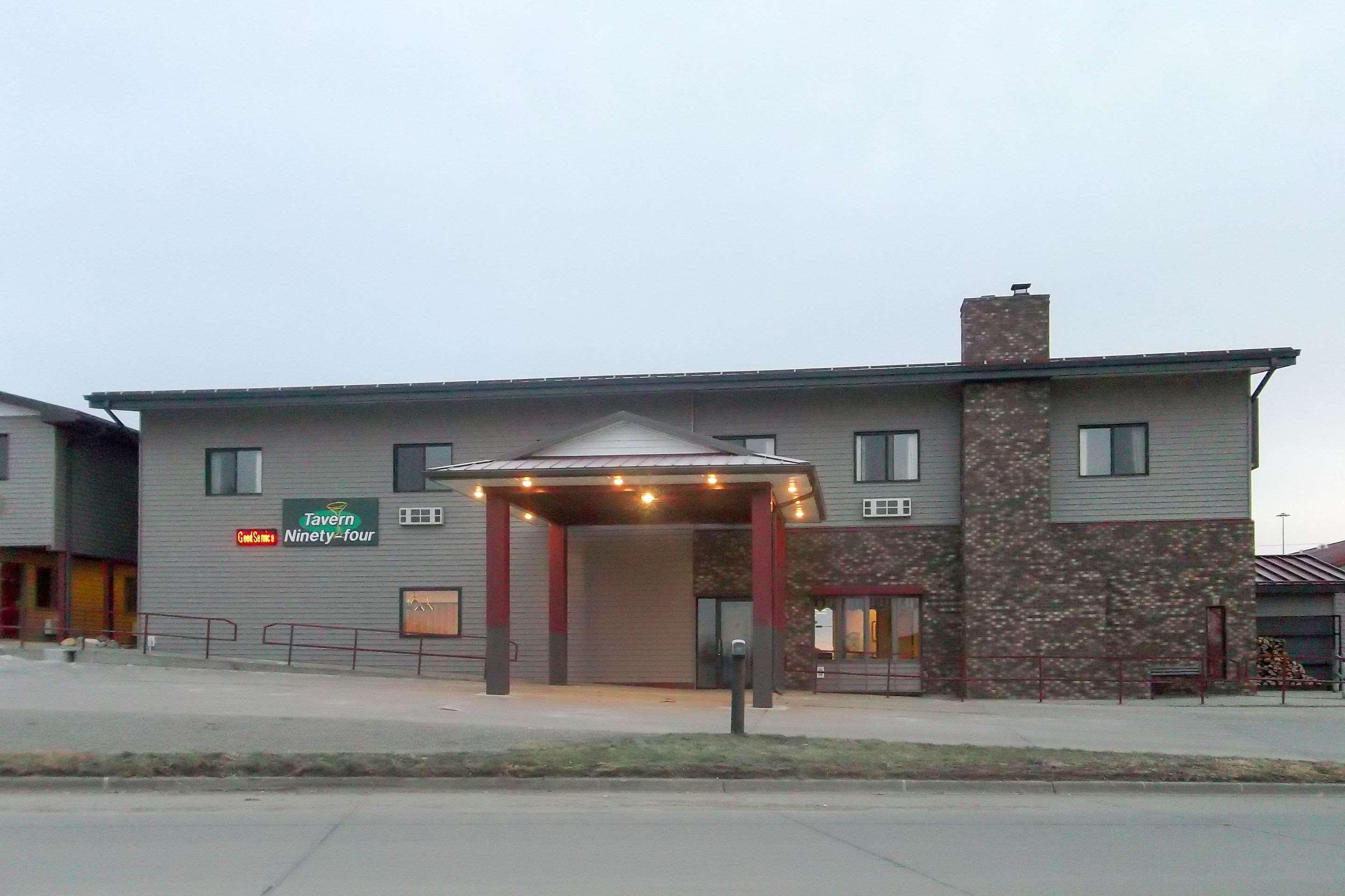 Econo Lodge - Valley City Buitenkant foto