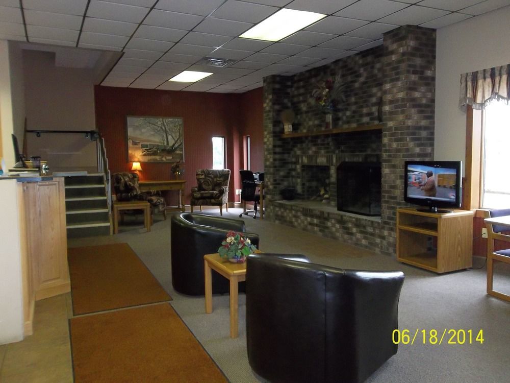 Econo Lodge - Valley City Buitenkant foto